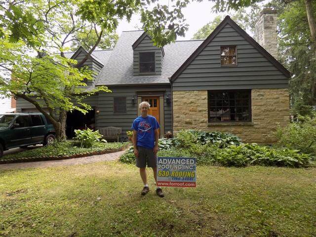 Complete roof replacement in Aurora, IL After