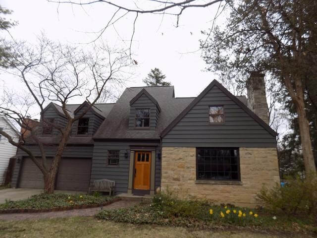 Complete roof replacement in Aurora, IL Before