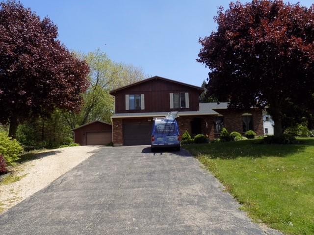 Roof Replacement in Yorkville After