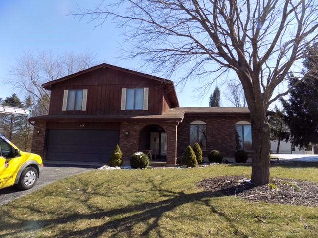 Roof Replacement in Yorkville Before