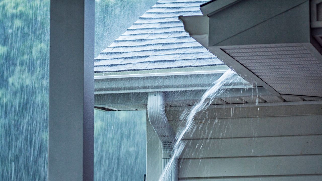 Illinois roof weather protection